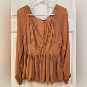 American Eagle Swiss Dot Blouse Sz M 90’s Twist Front Babydoll Y2K Gauzy Stretch